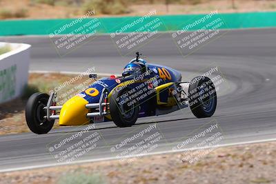 media/May-31-2025-CalClub SCCA (Sat) [[2c1a04e1ee]]/Qualifying/Group 3/Turn 4/